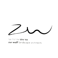 zur_wolf-removebg-preview.png